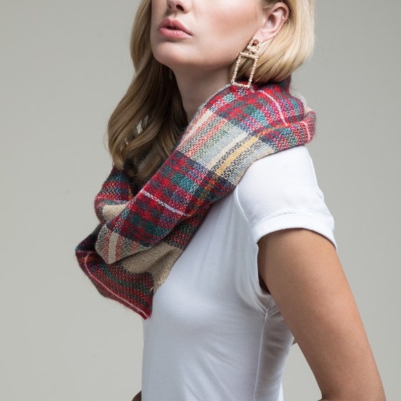 Only 1 left! NWT Plaid Woven Infinity Scarf - Picture 3 of 3